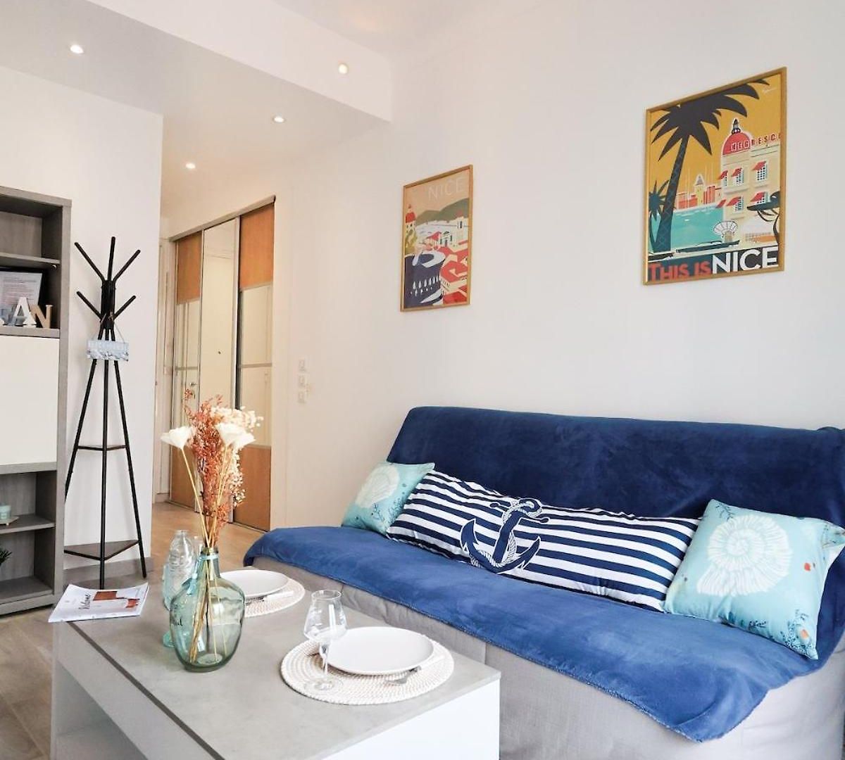 2 Pieces Apartment Nice