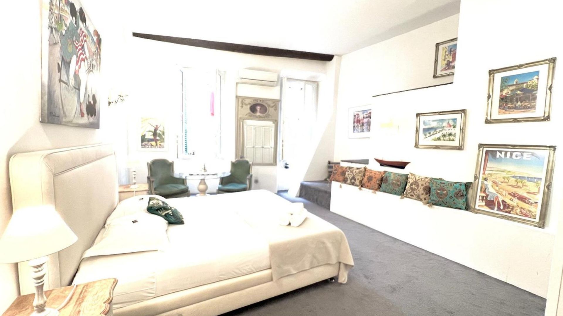 Apartment Riviera: Charming 4-room Beachside In Old Town 3*