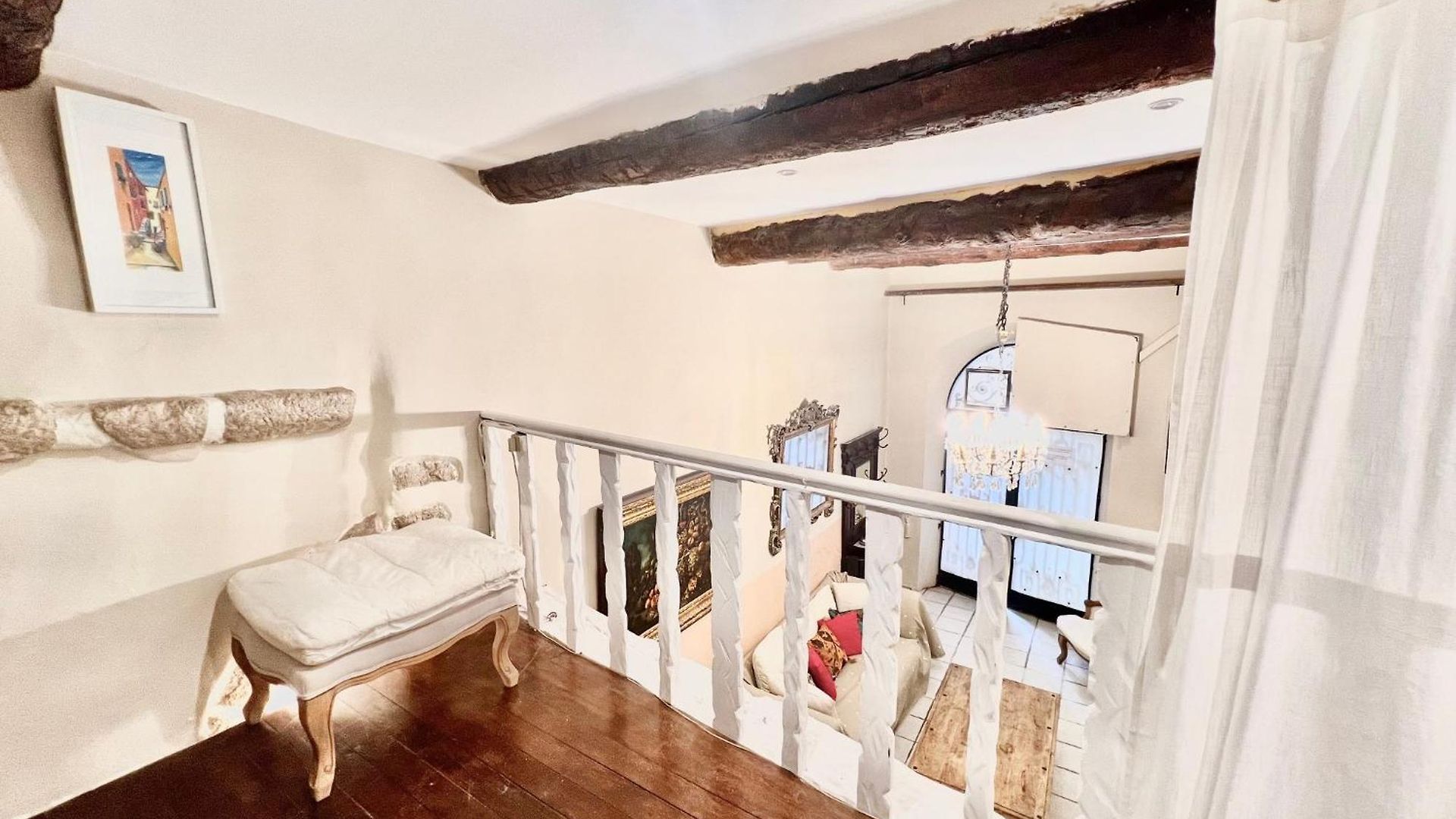 Apartment Riviera: Charming 4-room Beachside In Old Town Nice