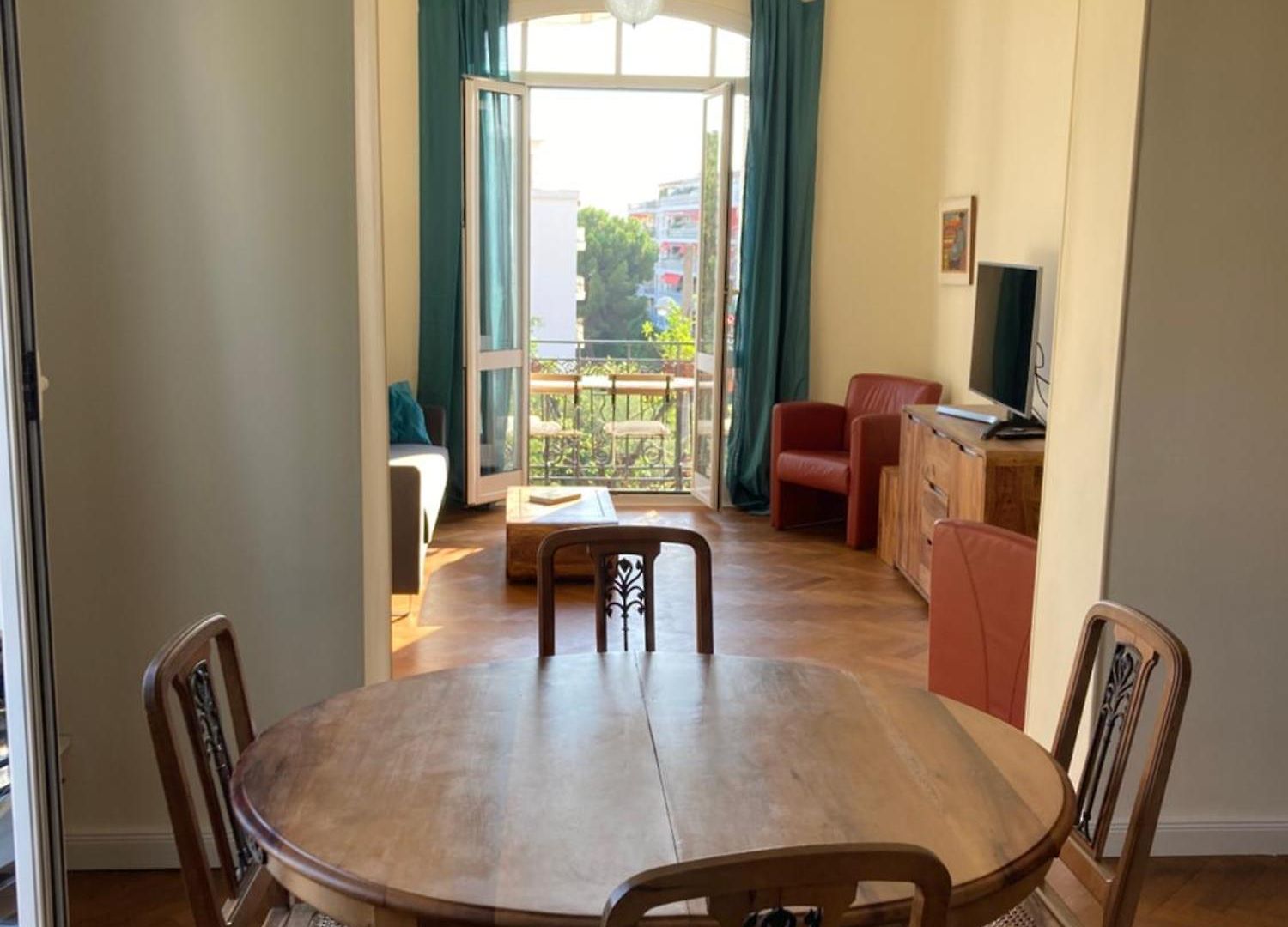 Appartement Wunderschoene In Jugendstilvilla Am Hafen