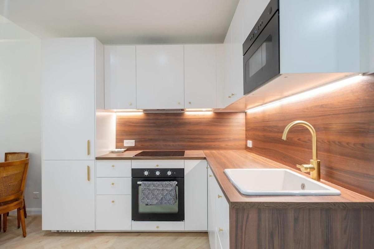 Apartment Beautiful 3 Rooms, Carre D 'or Nice