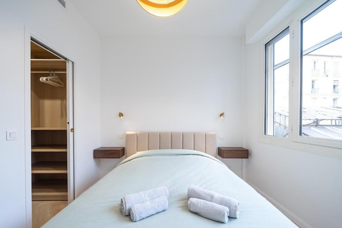 Beautiful 3 Rooms, Carre D 'or Nice