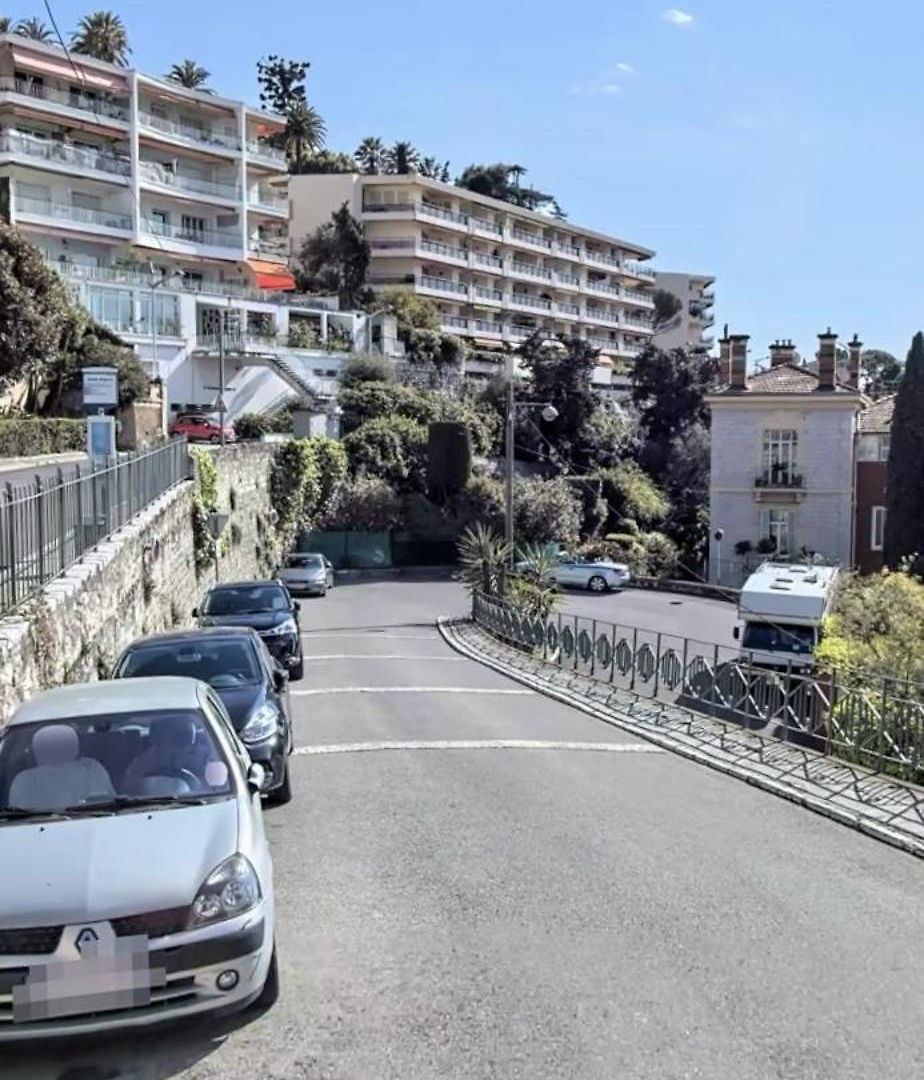 Port Ac Parking Apartment *
