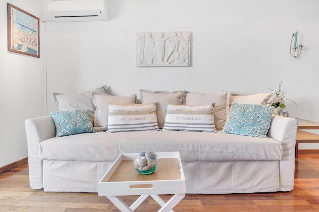 Apartment La Prom - A Two Bedroom With A Sea View