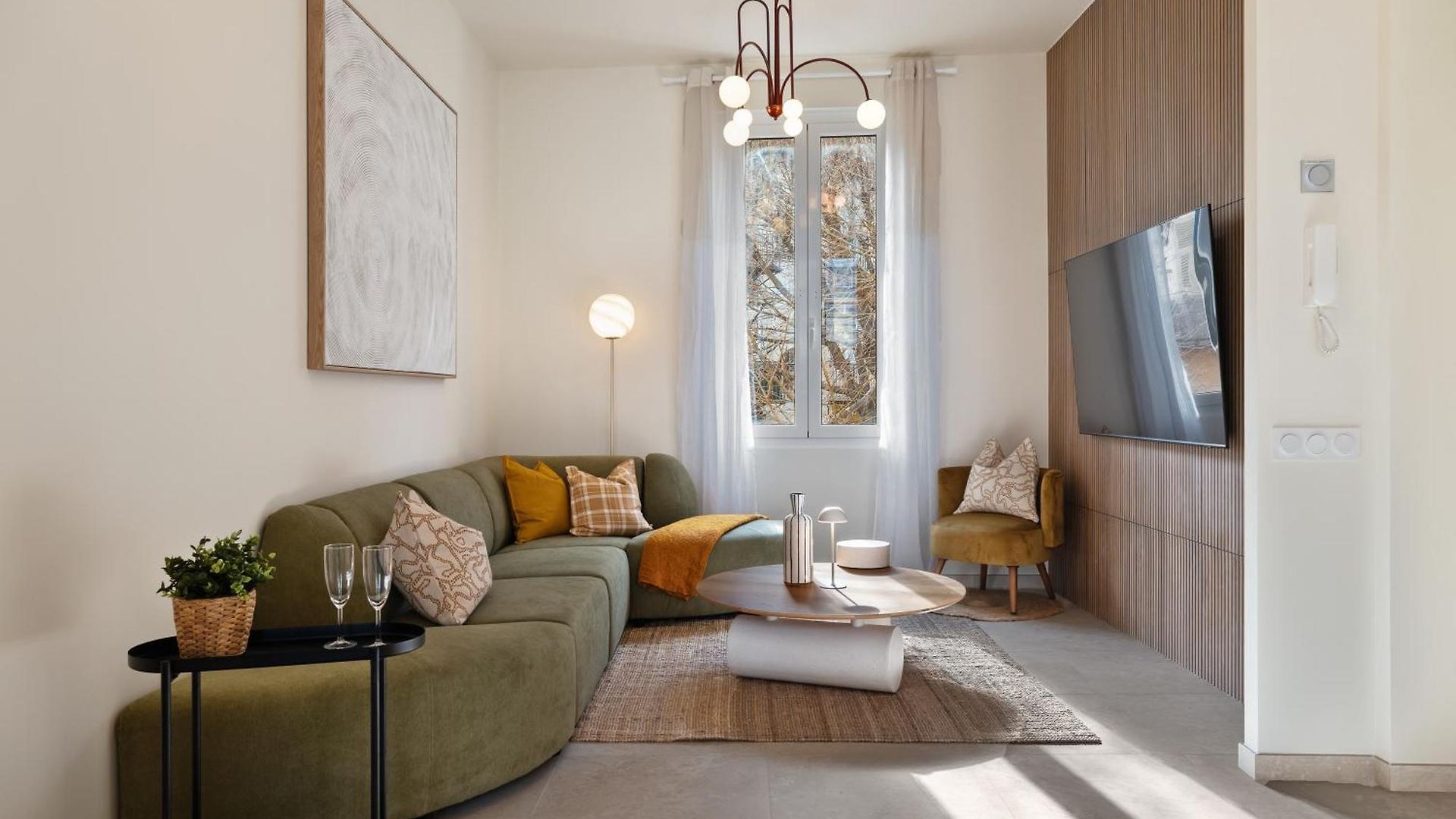 Renting - 8bonaparte - Architect Loft Luxury 4 Bedrooms View Place Du Pin Apartment
