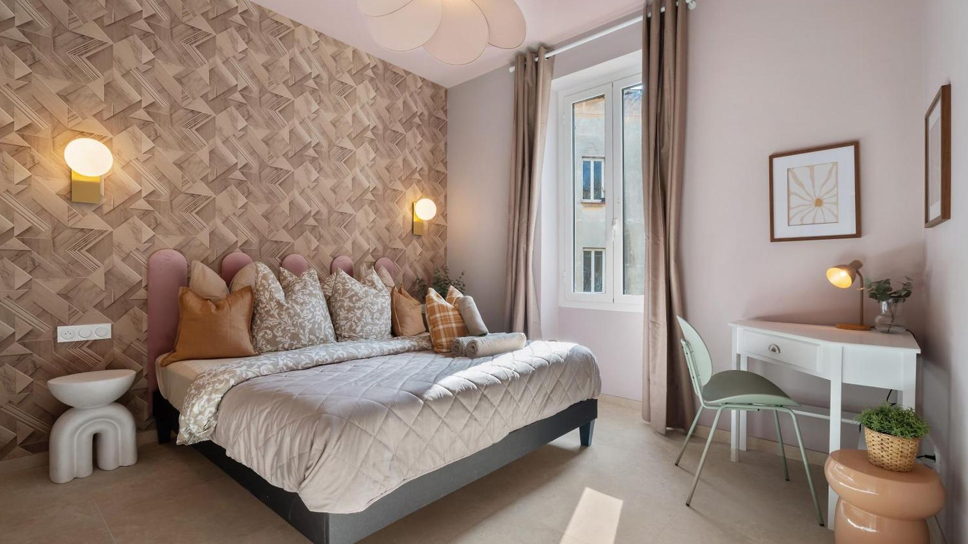Renting - 8bonaparte - Architect Loft Luxury 4 Bedrooms View Place Du Pin *