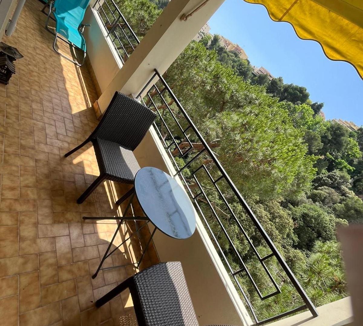 Grand 80m2 Parking Appartement *