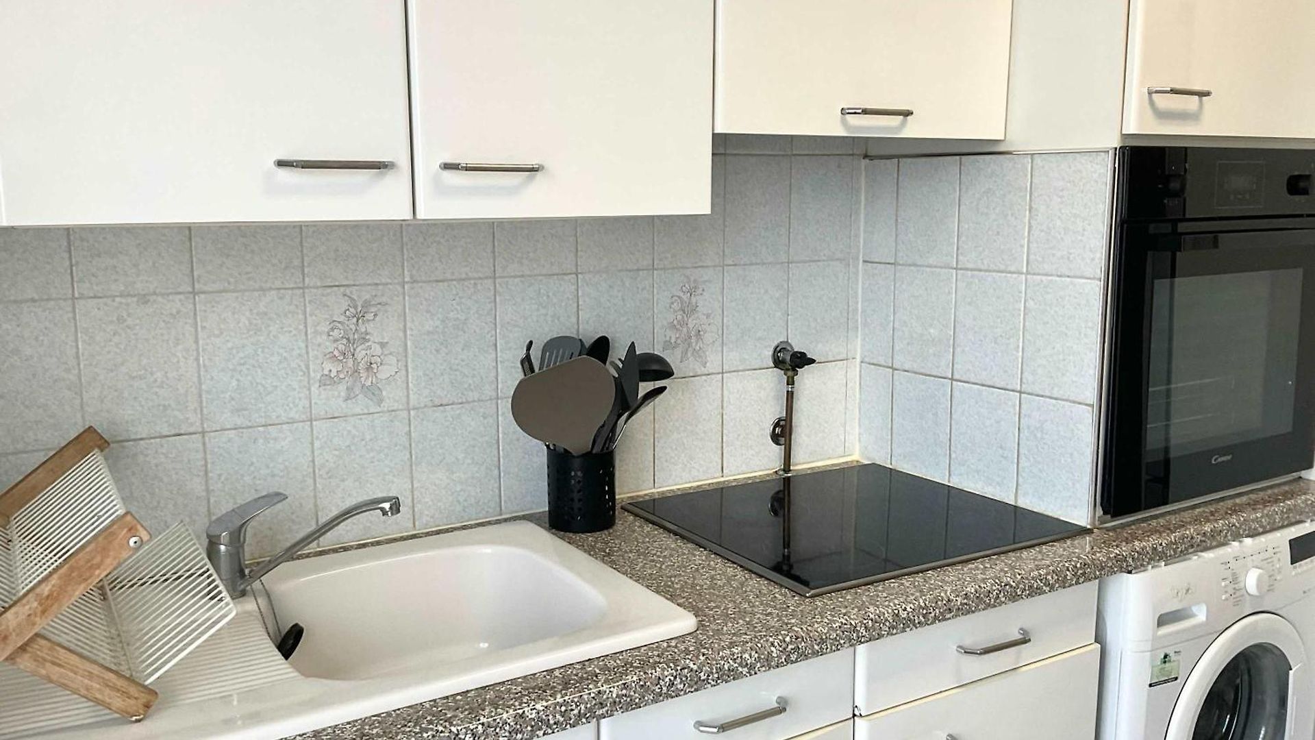 Lympia - One Bedroom Near The Port Appartement