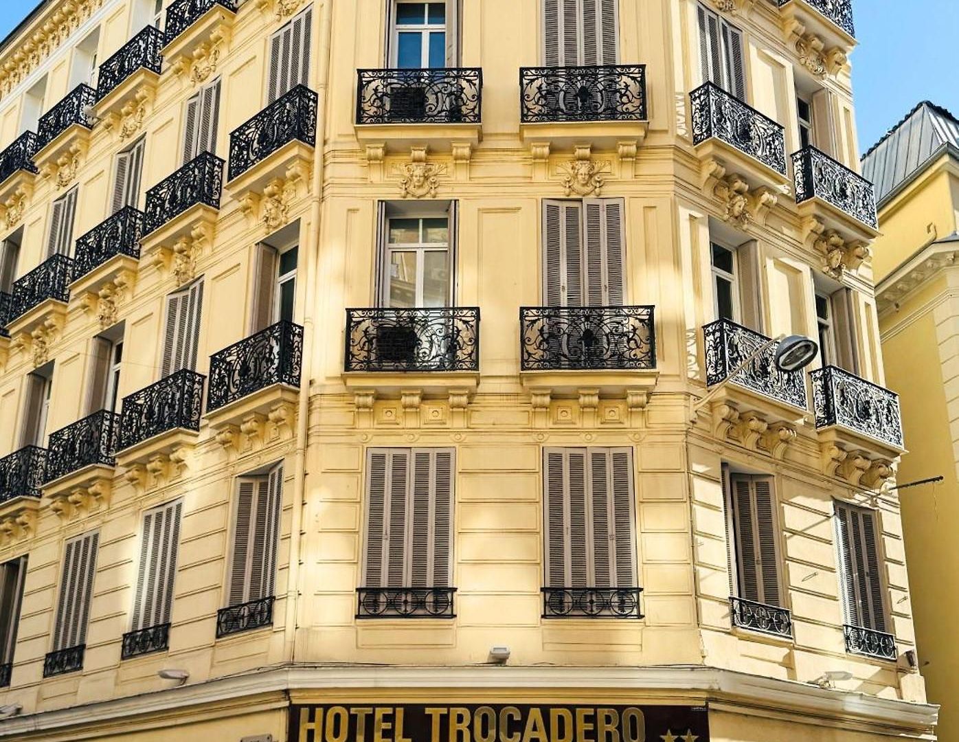 Trocadero 2*