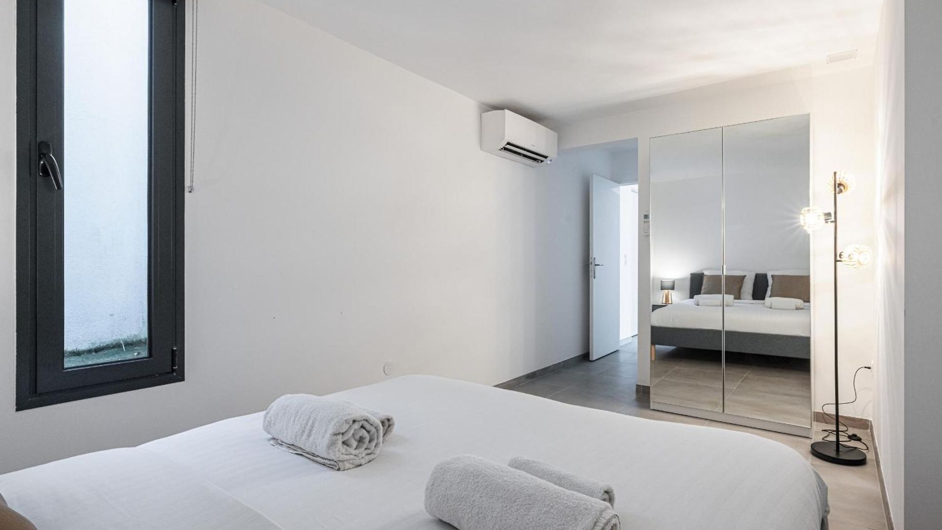 Hébergement de vacances Cremat - Contemporaine - Piscine - Climatisation *