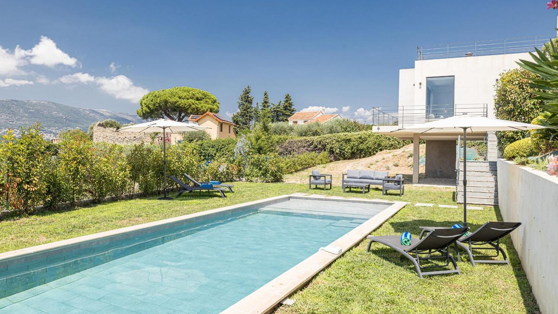 Cremat - Contemporaine - Piscine - Climatisation *