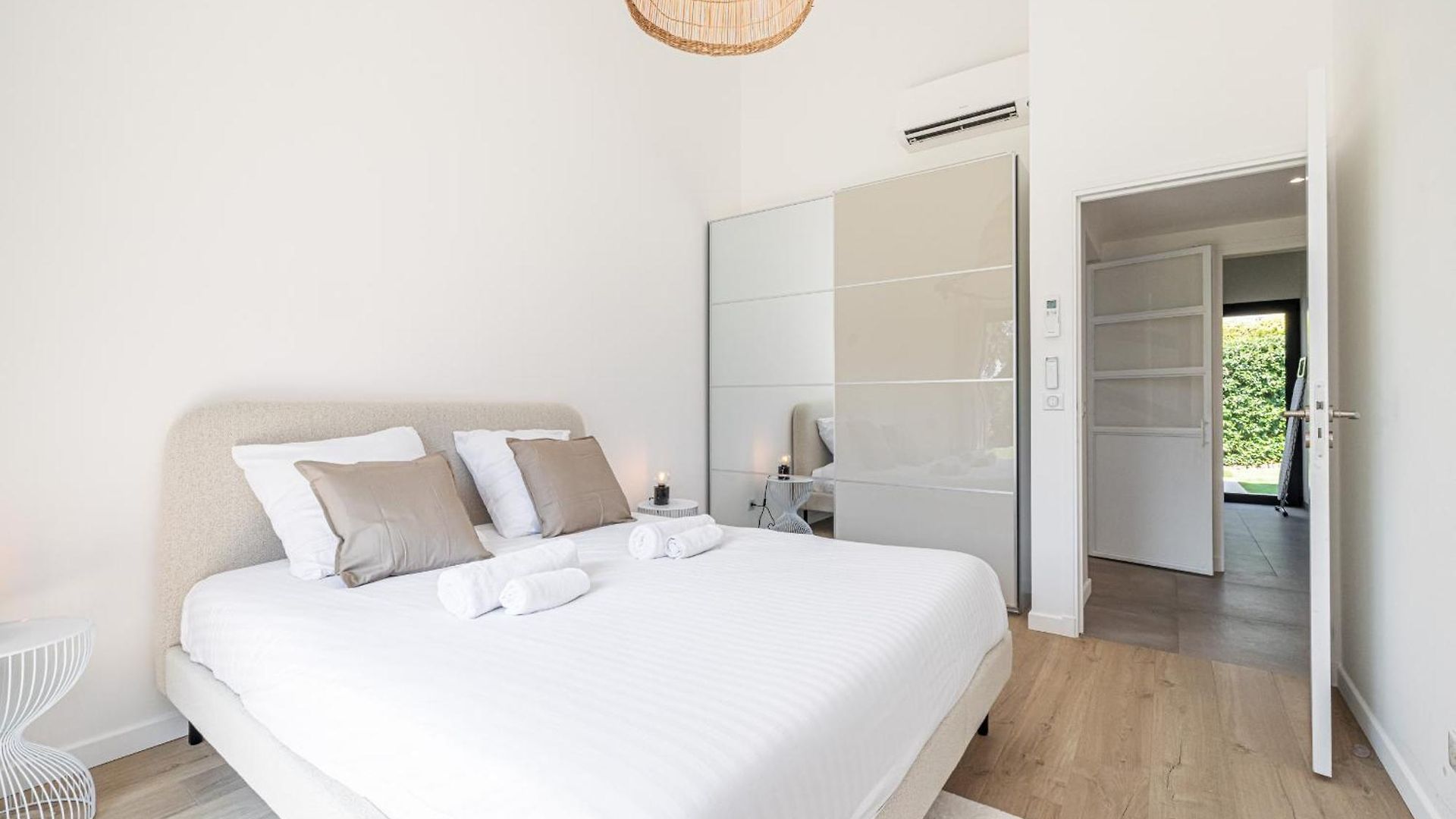 Cremat - Contemporaine - Piscine - Climatisation