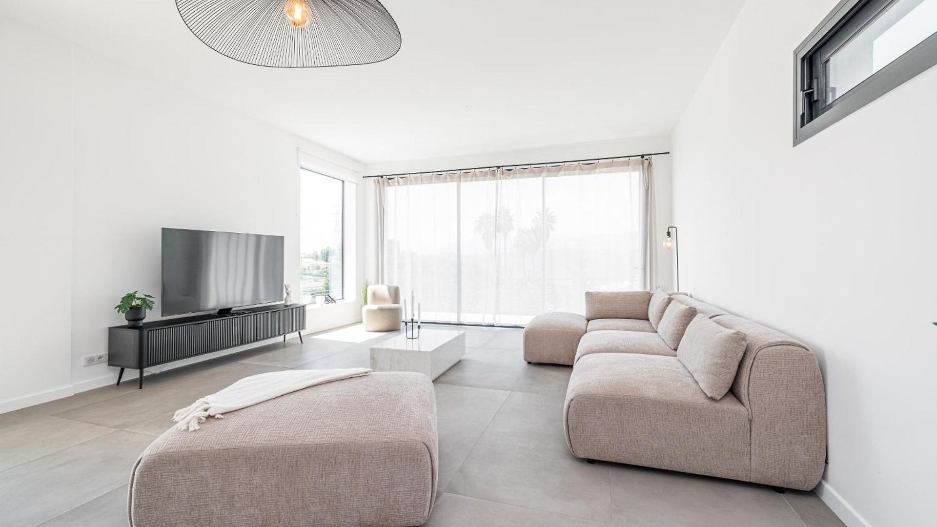 Cremat - Contemporaine - Piscine - Climatisation *