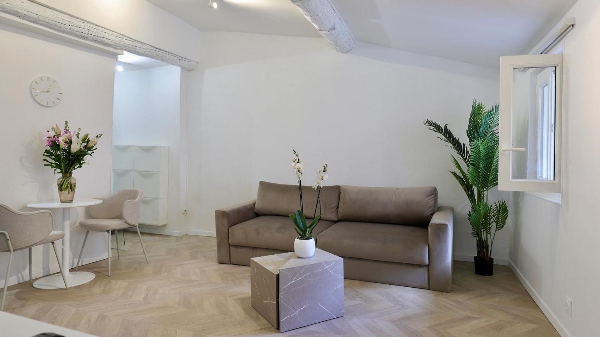 Appartement Magnifique Proche