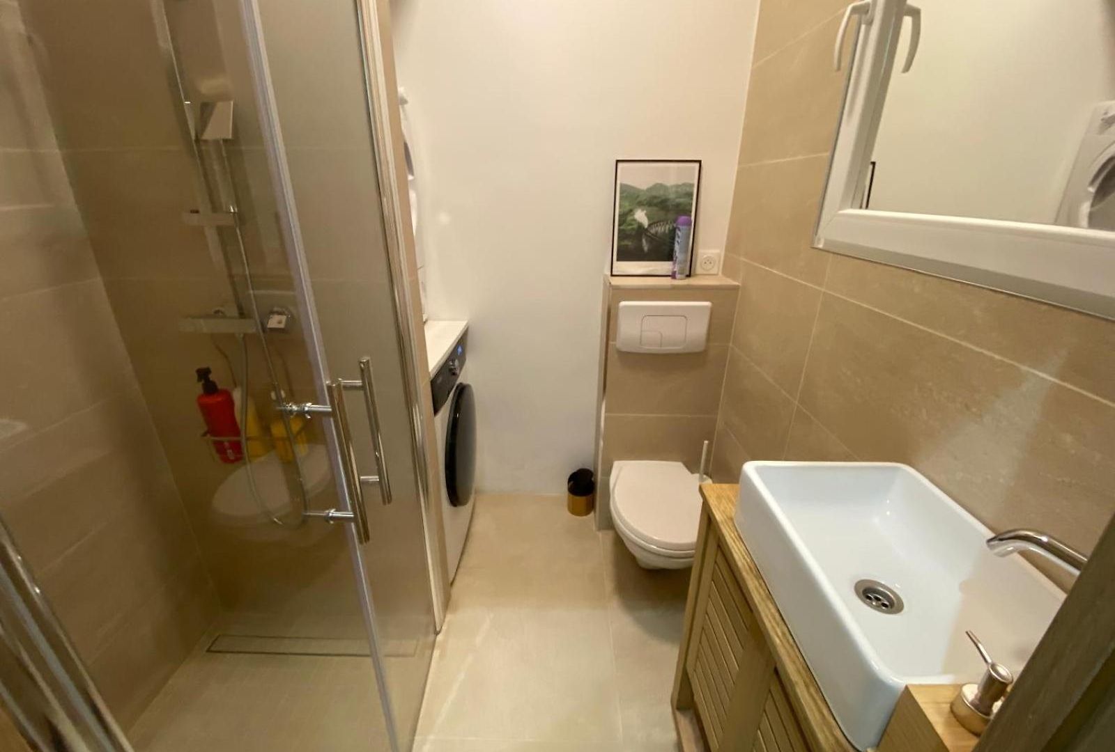 2 2 Lits 1 Salle De Bain