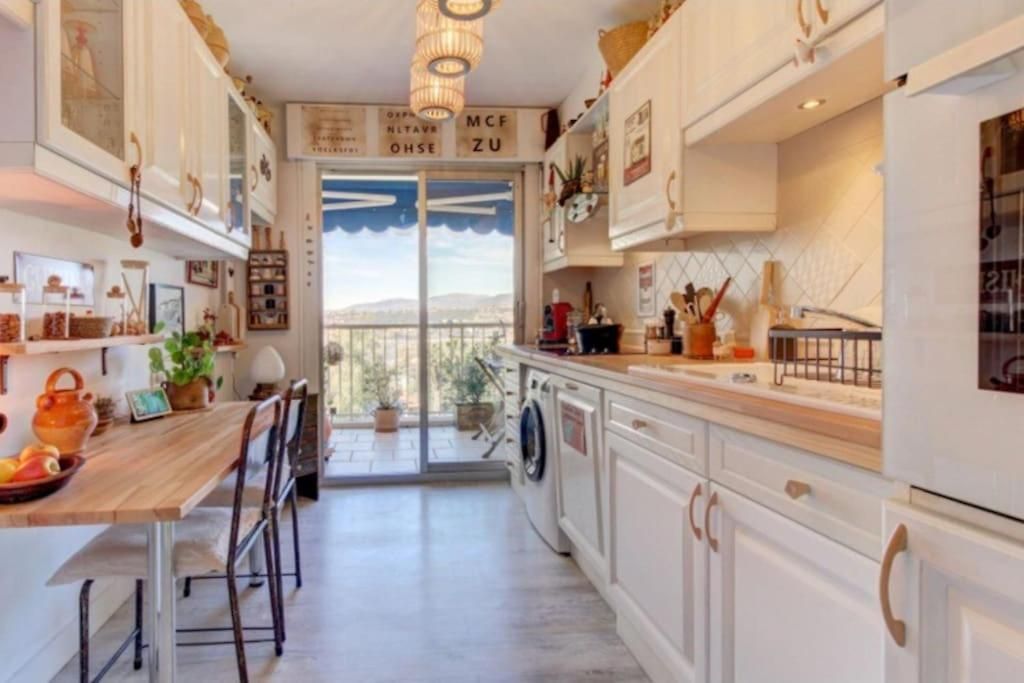 Terrasses De La Corniche, 2p 65m2 Spacieux, Terrasses Mer&montagne, Piscine Et Parking Privé Appartement