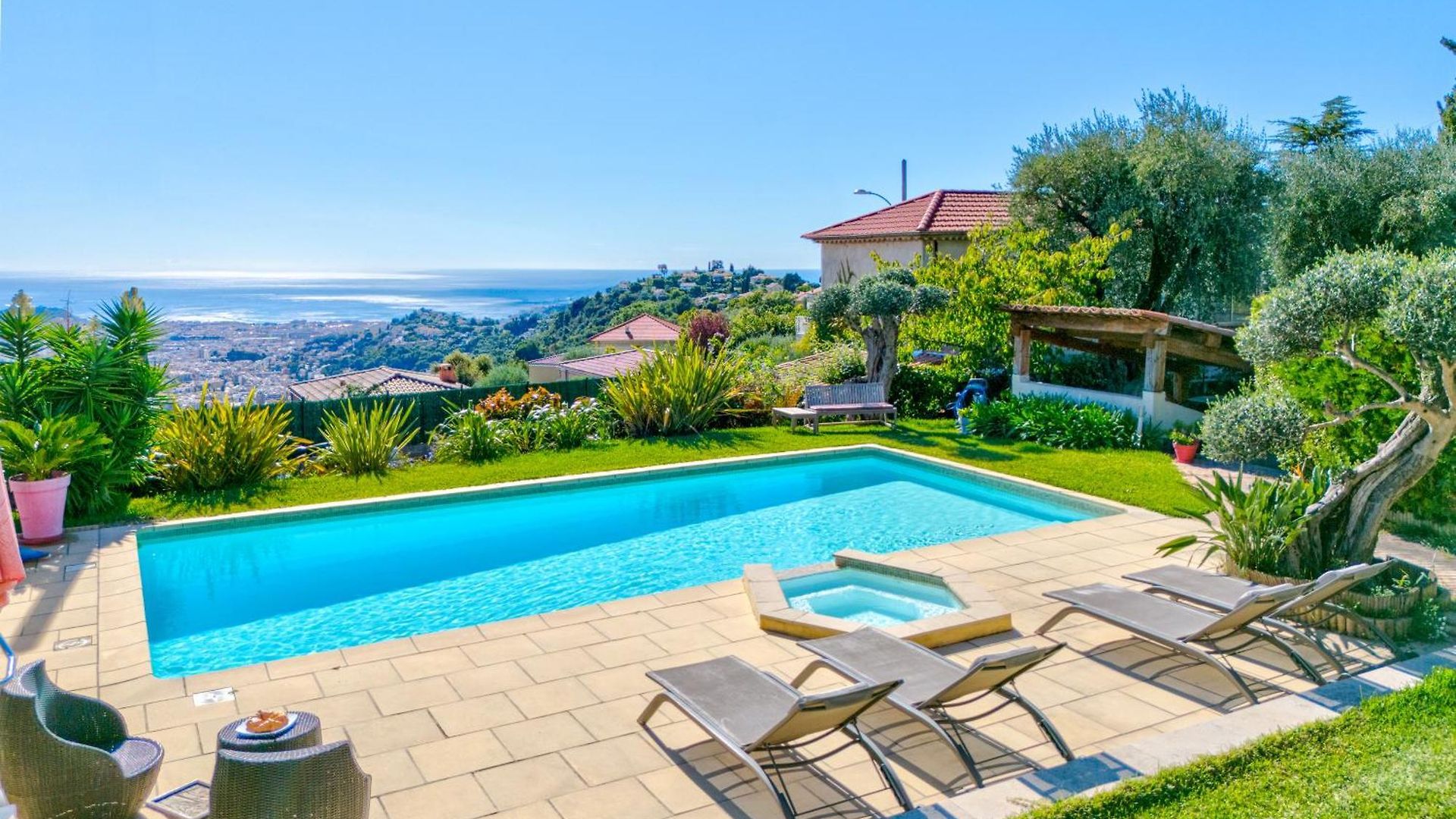 Villa De Prestige Vue Panoramique Piscine Climatisation