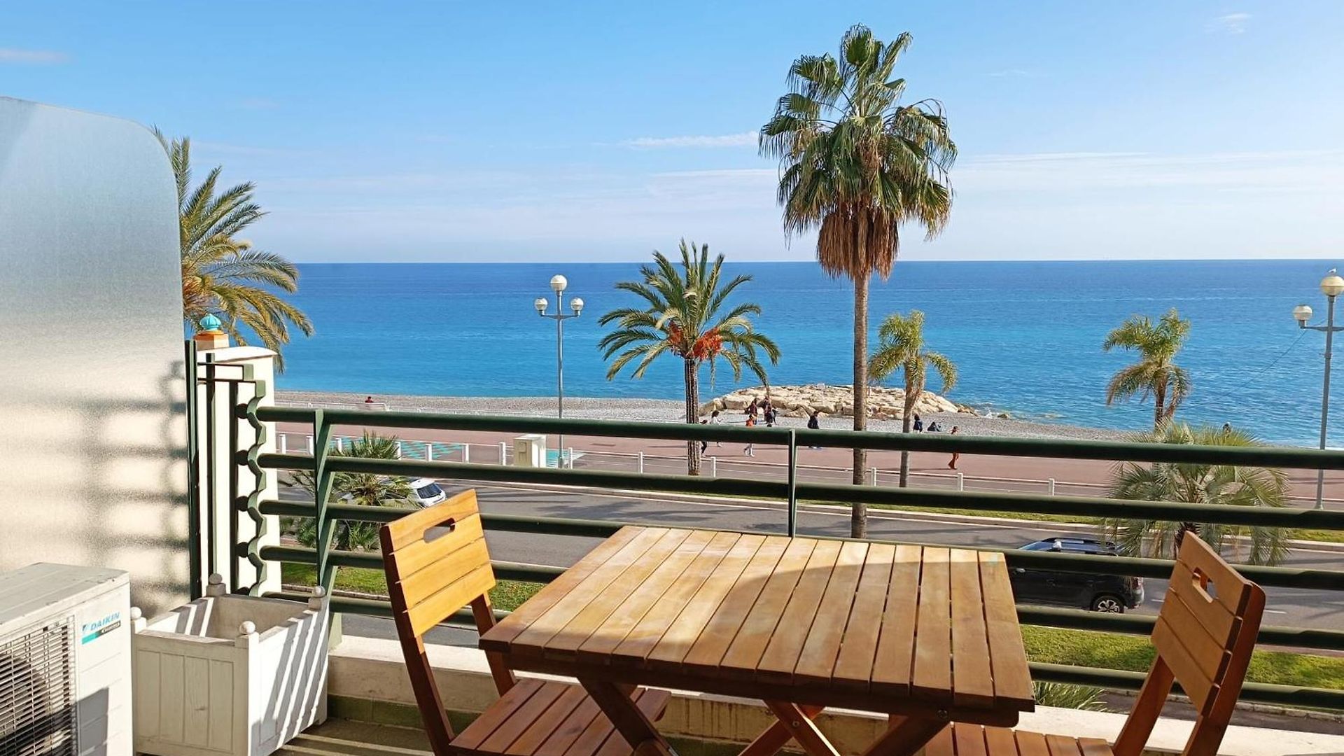 Apartment Charming T1 With Terrace And Sea View