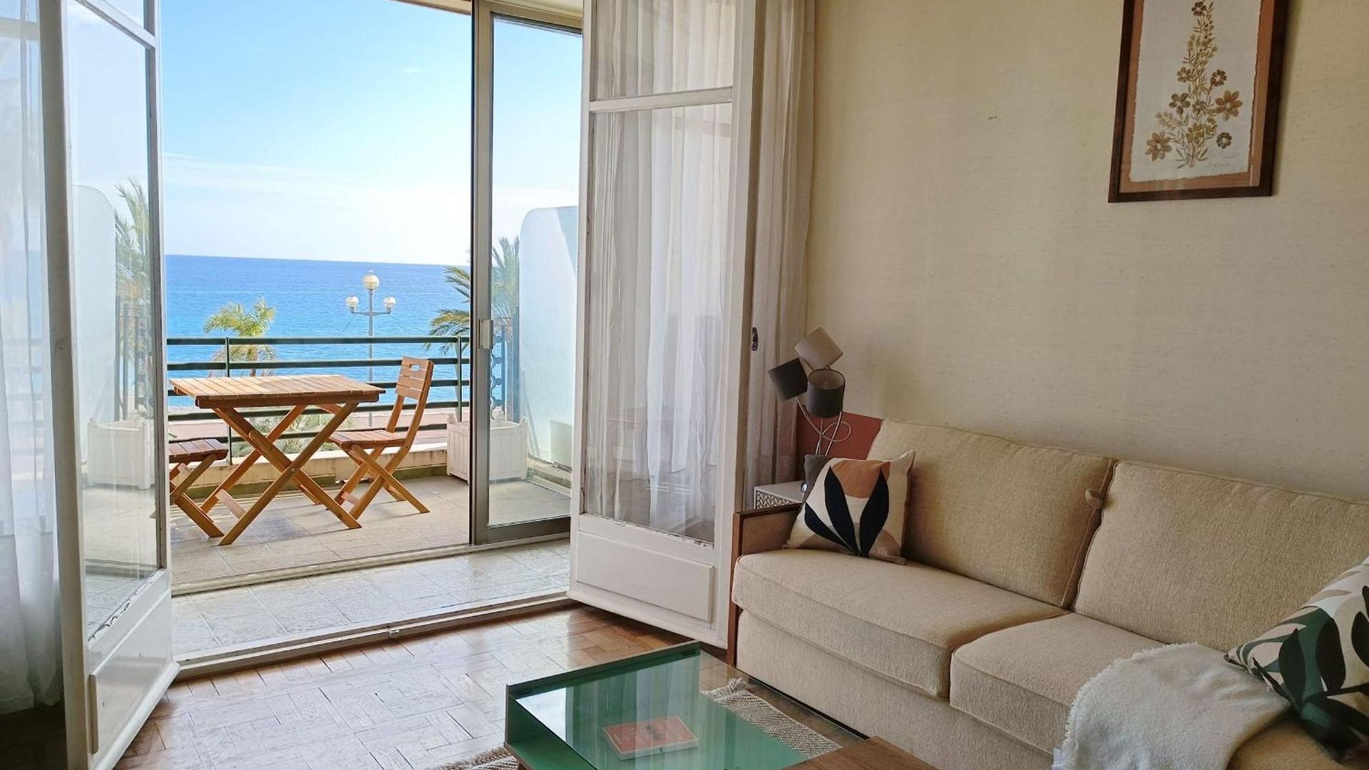 Apartment Charming T1 With Terrace And Sea View *