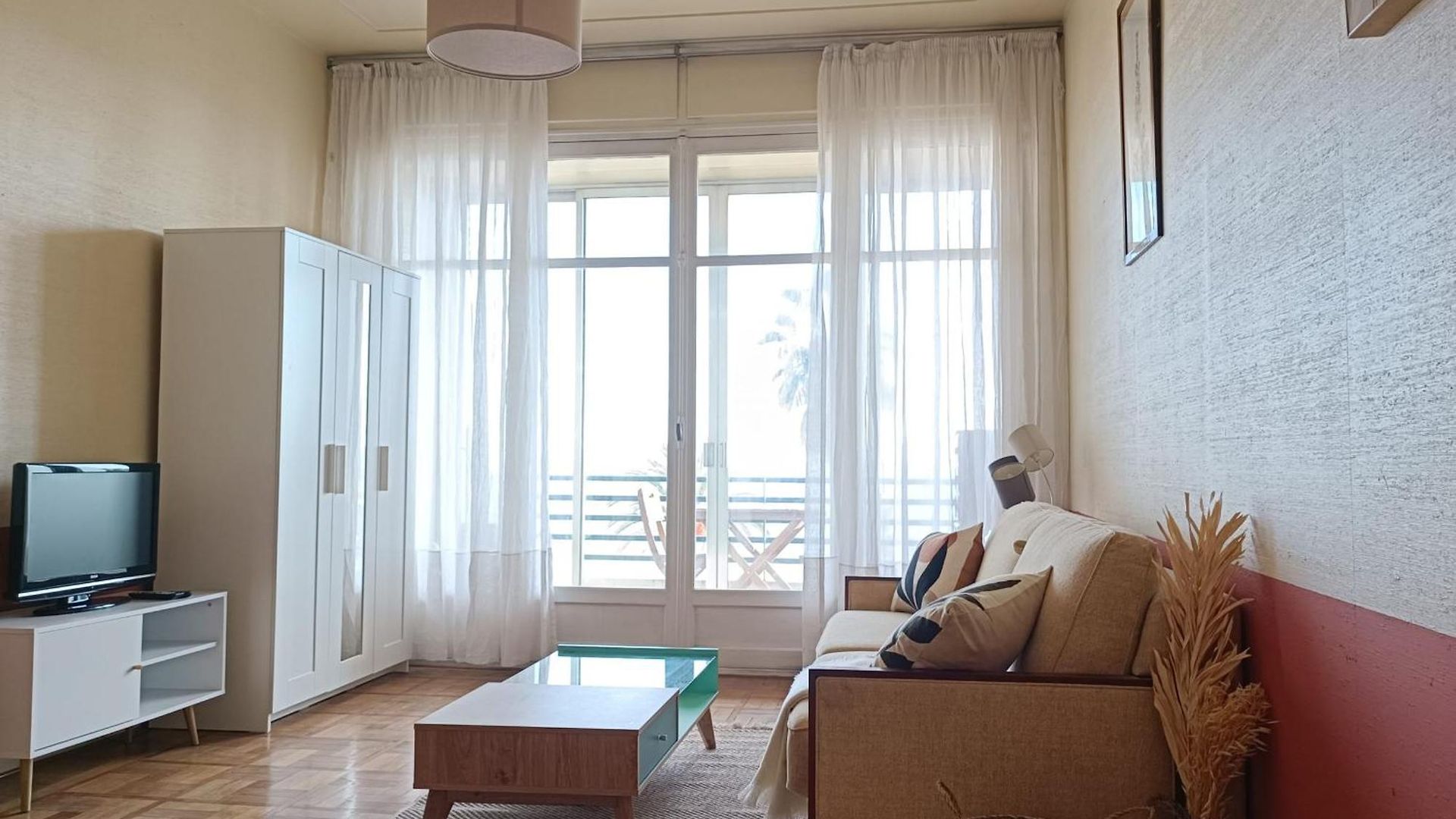 Charming T1 With Terrace And Sea View Nice