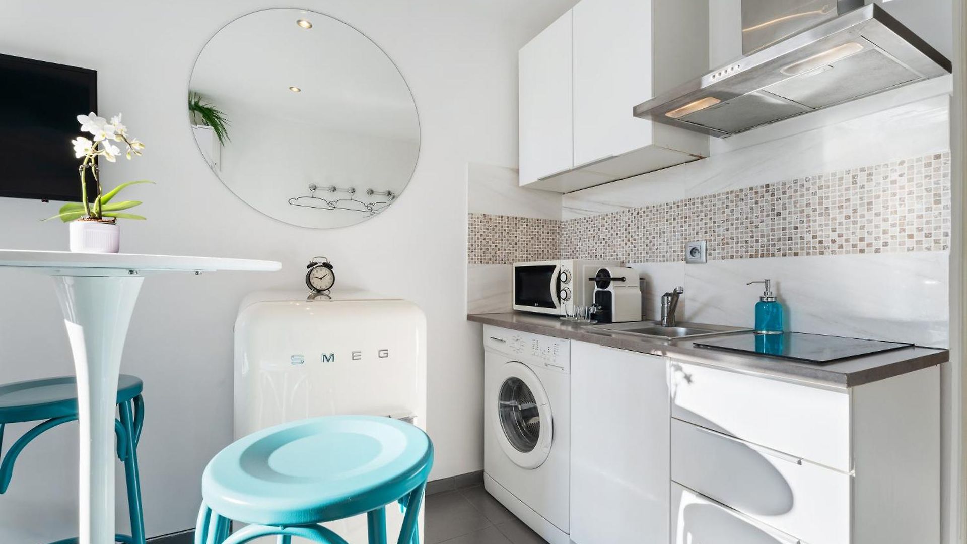 Appartement Cocon Place Massena, Cours Saleya Et