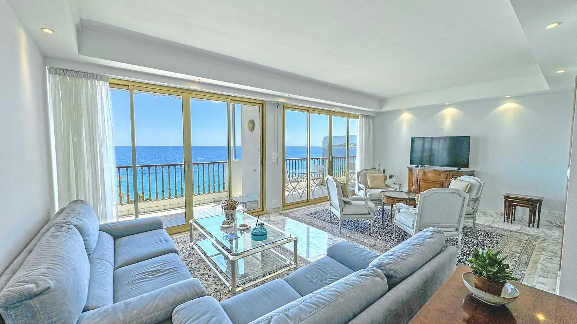 Appartement Panoramic Sea View Promenade *