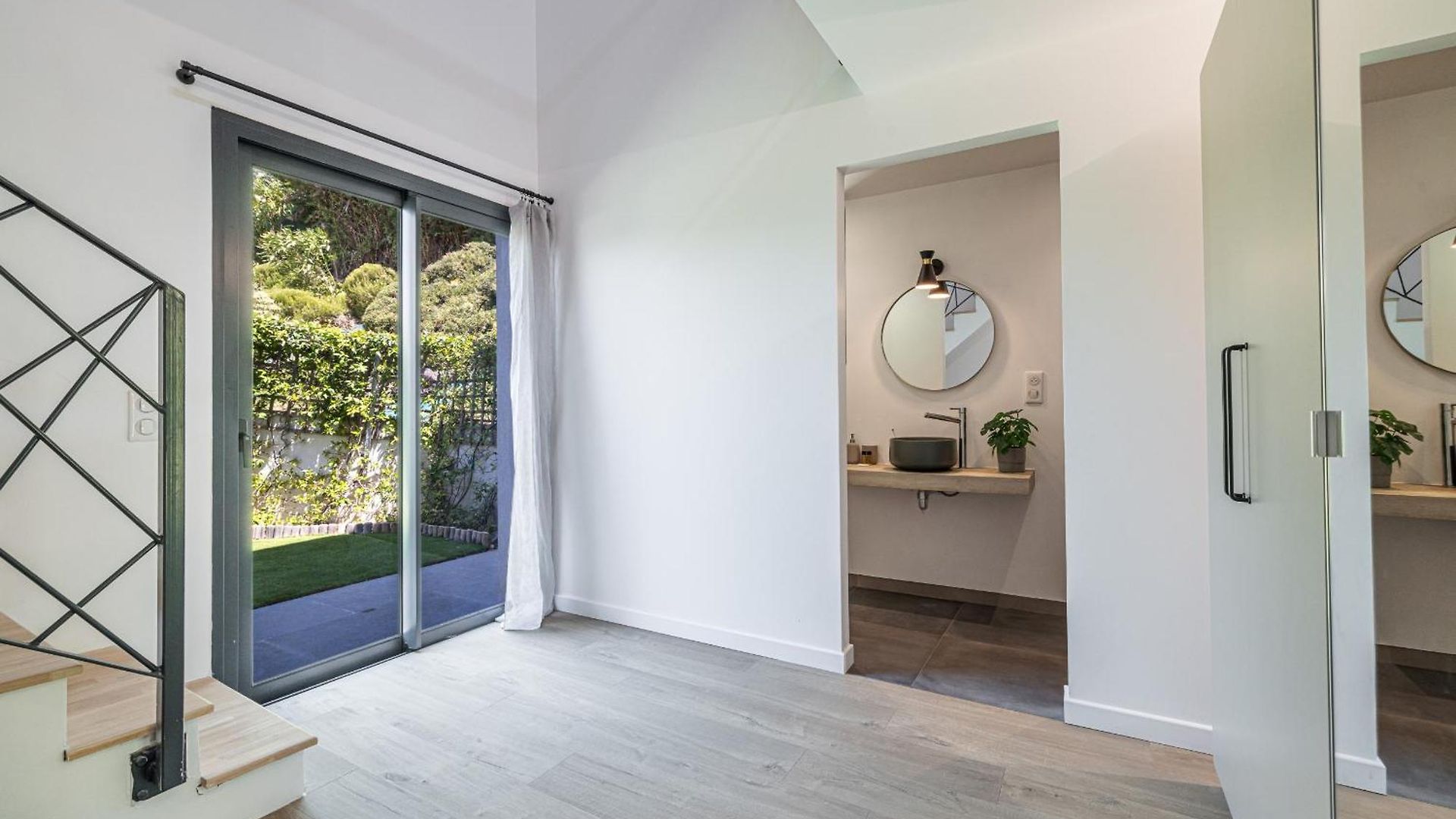 Cremat - Contemporaine - Piscine - Climatisation *