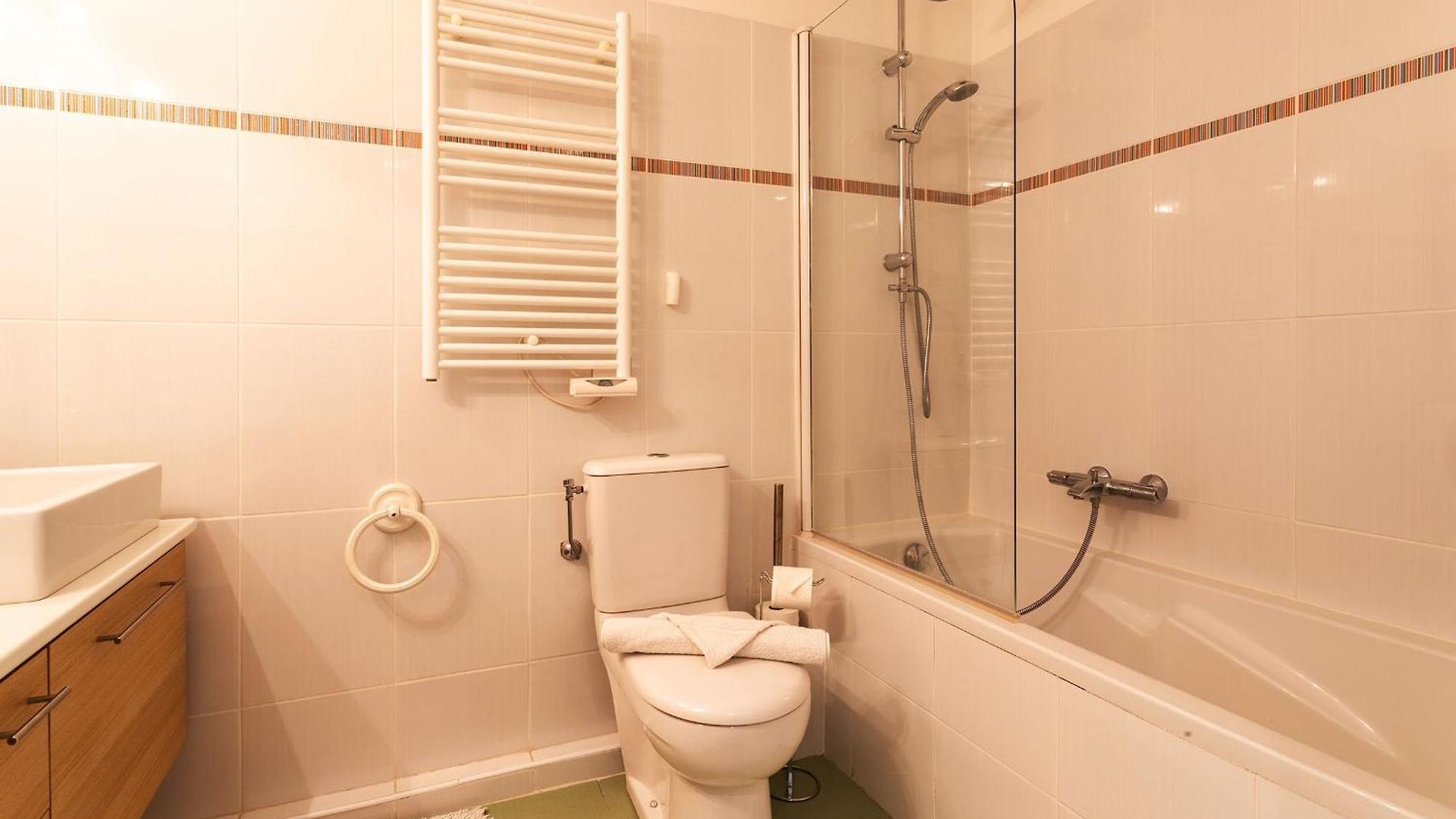 Jardin Wilson Ap4455 By Riviera Homes Appartement