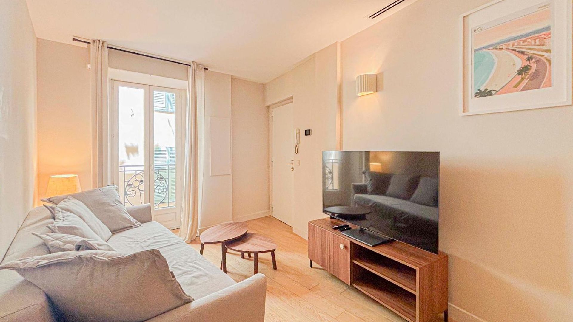 Petit Cocon Au Cœur Du Vieux-nice, Wifi, Ac, 2pers * Nice
