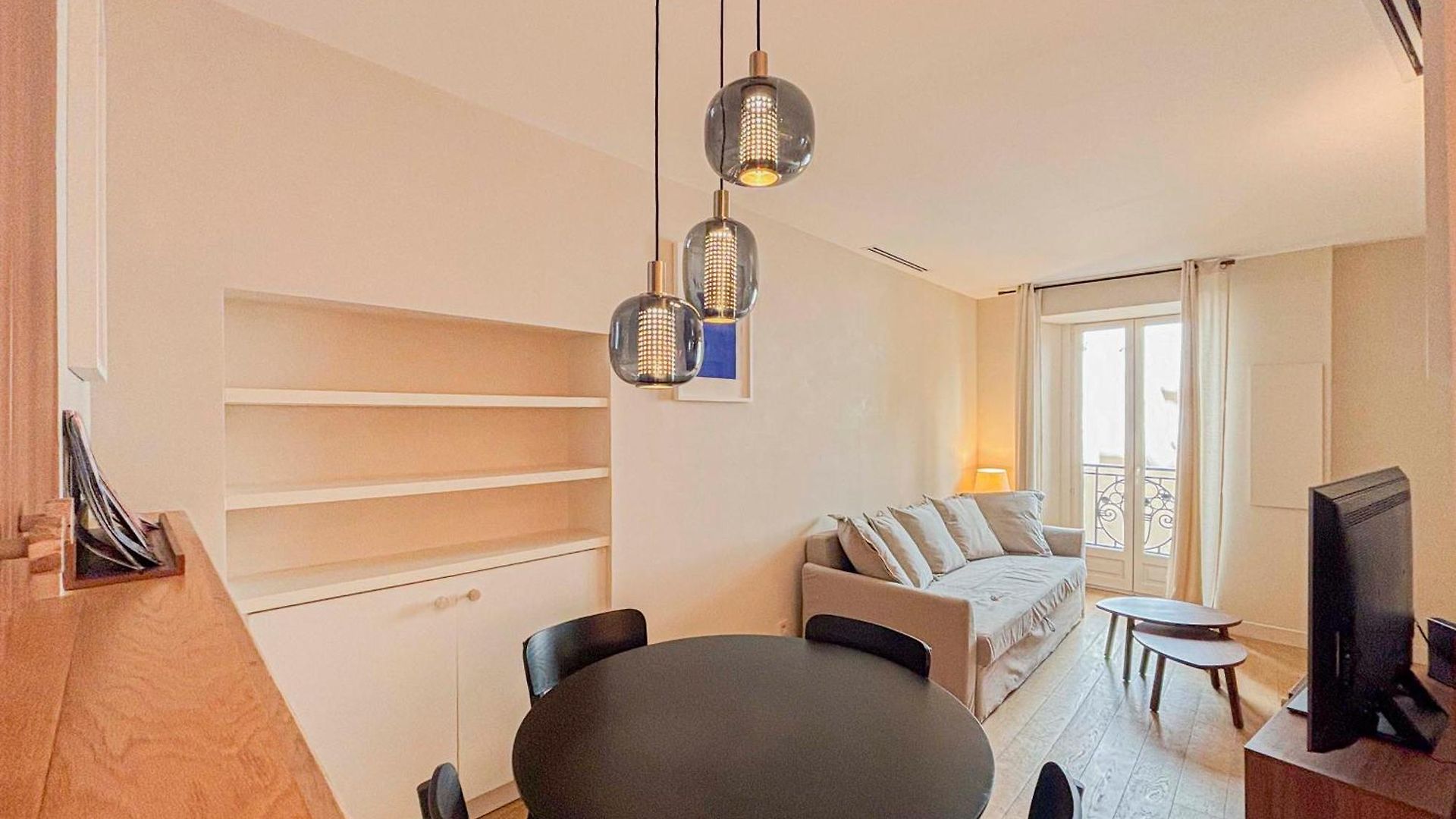 Petit Cocon Au Cœur Du Vieux-nice, Wifi, Ac, 2pers Appartement *
