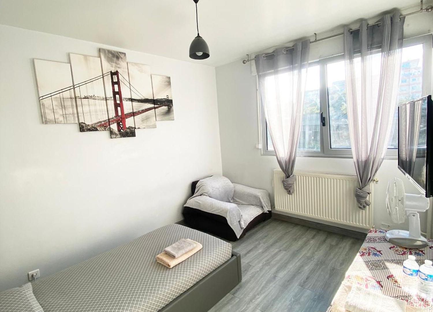 Appartement Bel 2 Pièces - 10min De La Nice