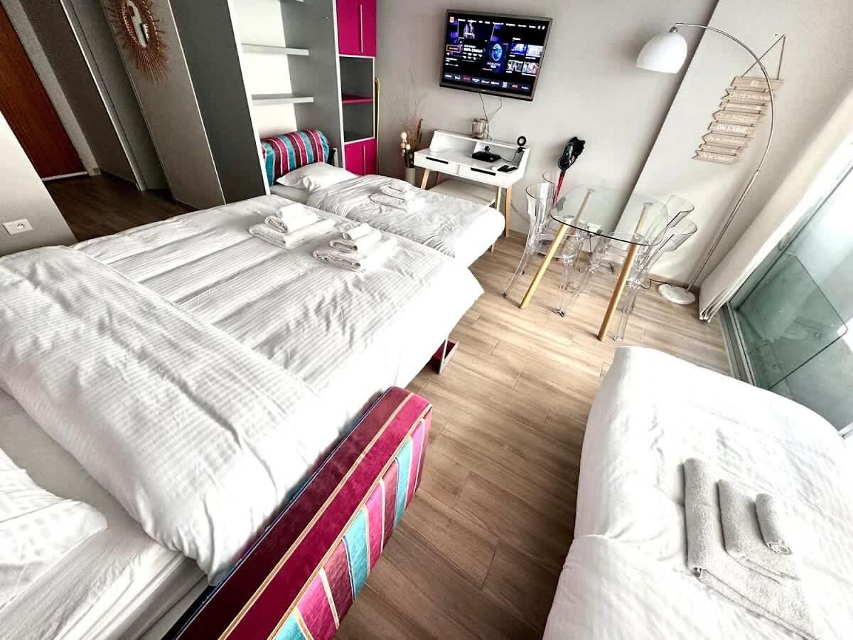 At The Heart Of Carre D'or 2 Mins Sea Wi-fi Hébergement de vacances
