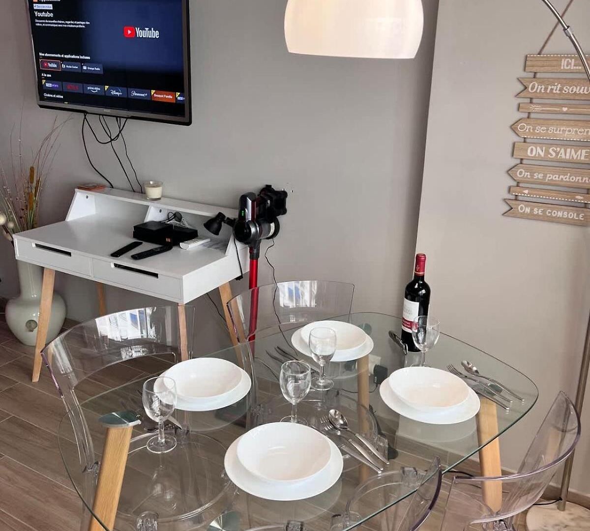 Hébergement de vacances At The Heart Of Carre D'or 2 Mins Sea Wi-fi Nice