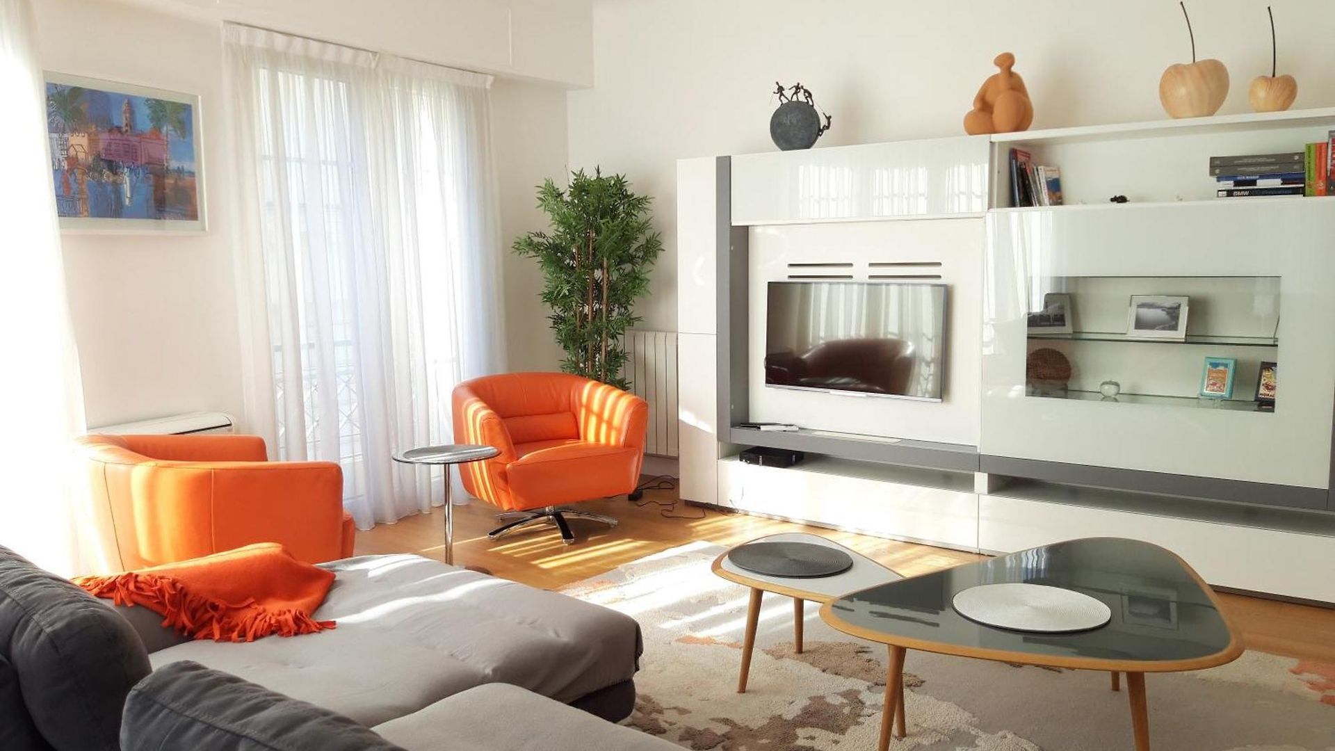 Appartement Luxueux 3p En Plein Cœur De *