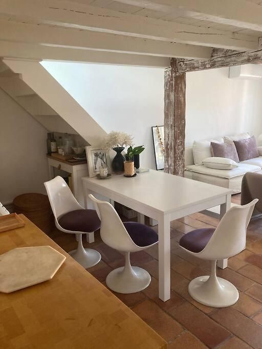 Deux Pièces Dans Le Quartier Du Port Appartement