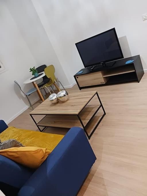 Appartement Très Beau 2 Pièces à Nice