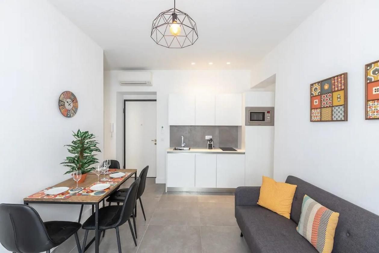 Appartement Cozy 2 Pièces, Emplacement Idéal - Wifi, Ac, 2pers