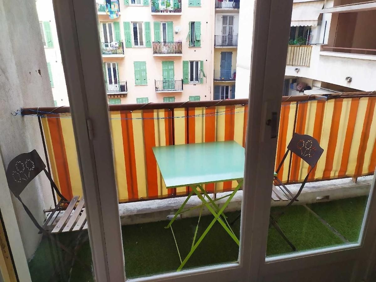 Beautiful Flat 6 People Center Town Appartement