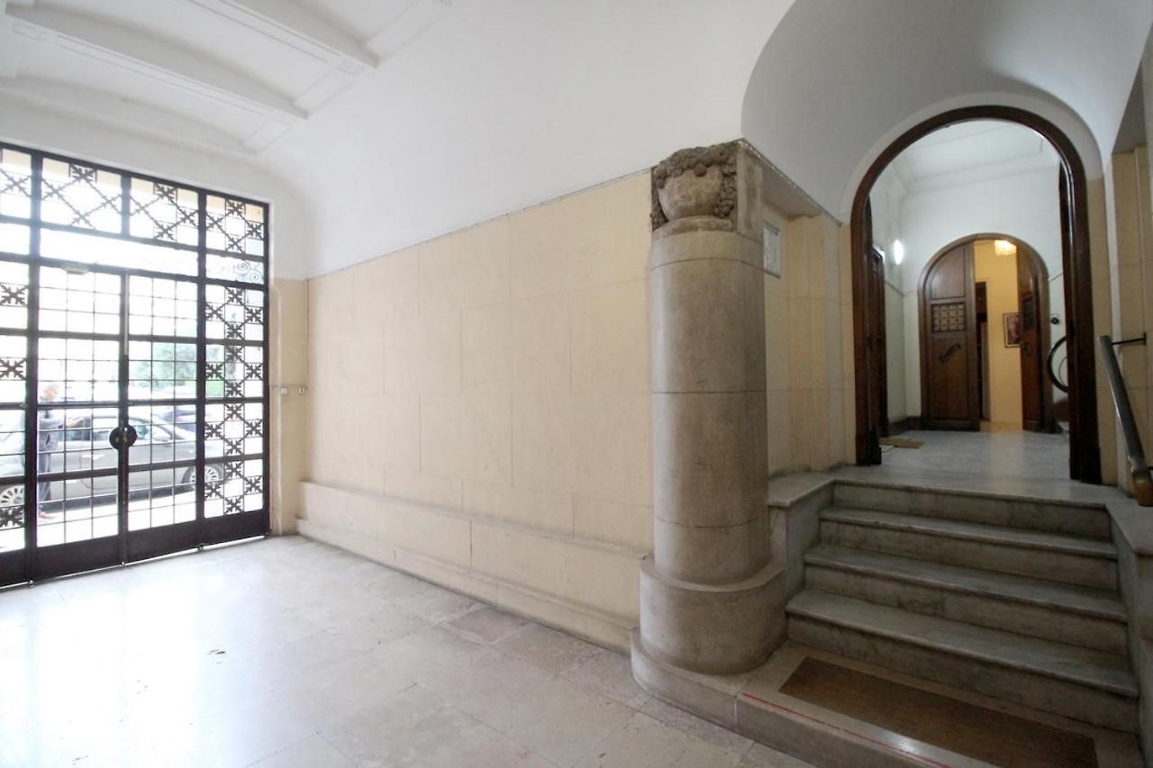 50m2 Carré D'or Proche * Nice