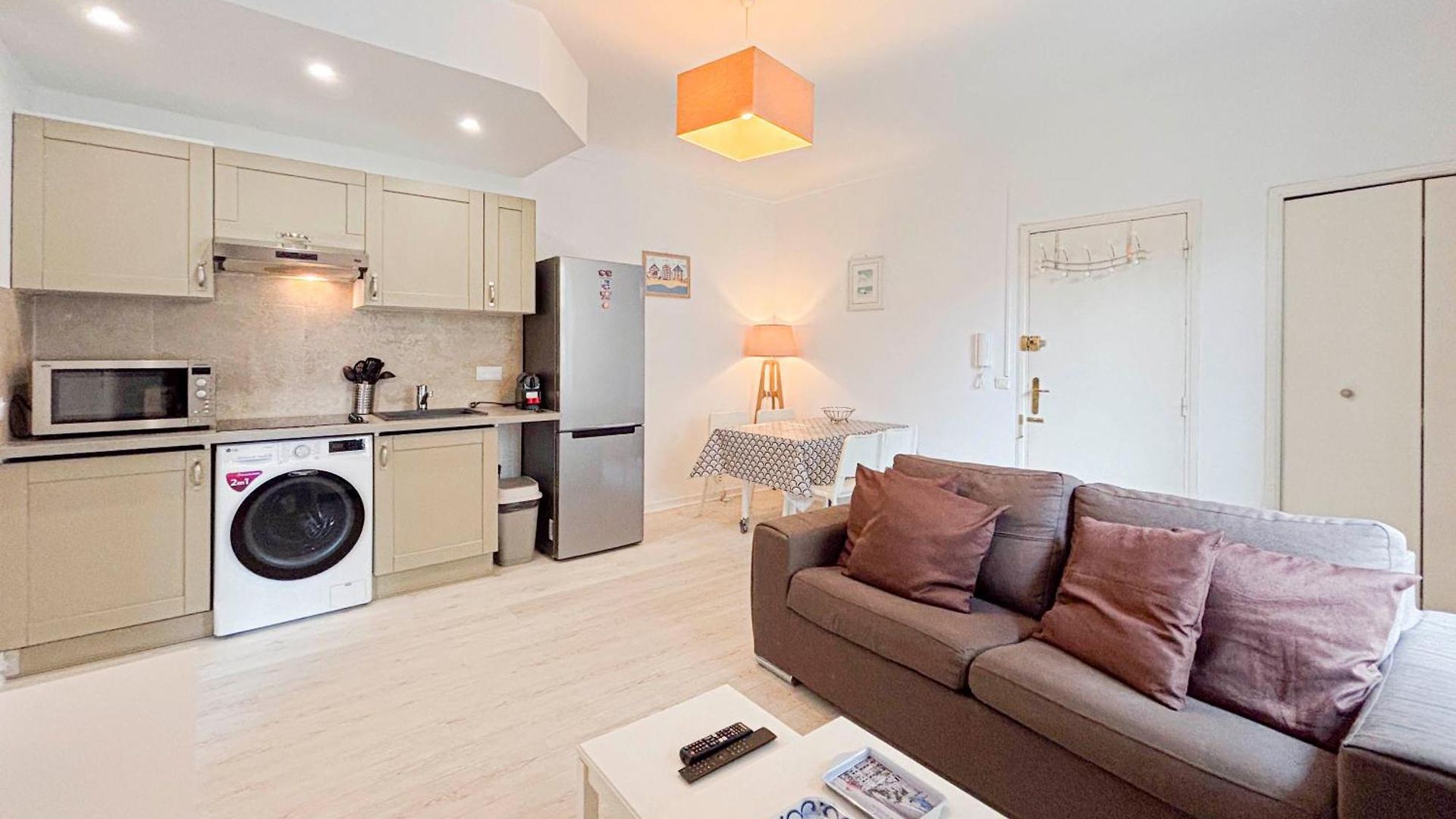 Appartement 2p Près Du Negresco Et De La - 3pers Nice