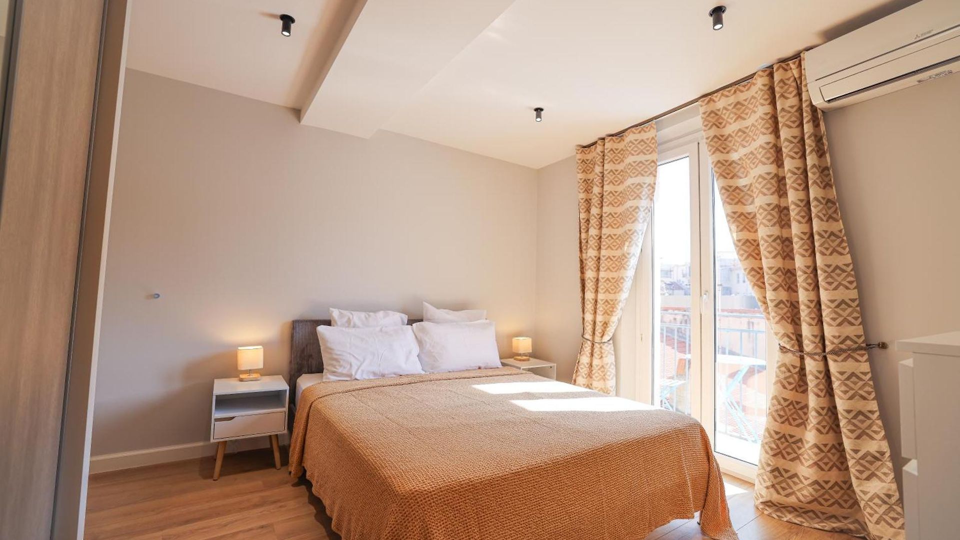 Azurappart Brilliant 2room, Massena Nice