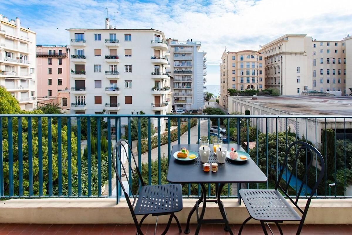 Appartement #26 Staywizus - Idealy Located Flat Ac 2mins Walk To Sea Balcony Nice