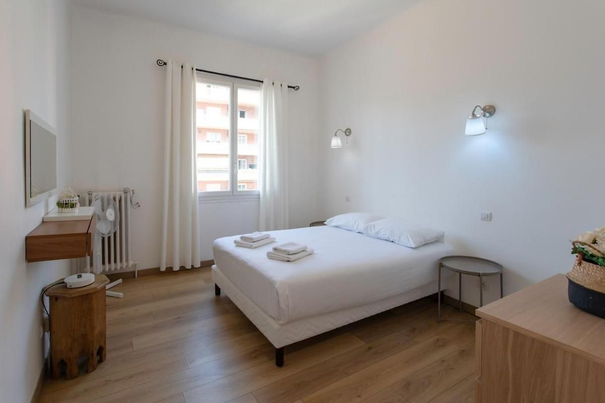 #37 Staywizus - 1bdr Bagatelle, Promenade, Sea Front - Balcony & Ac