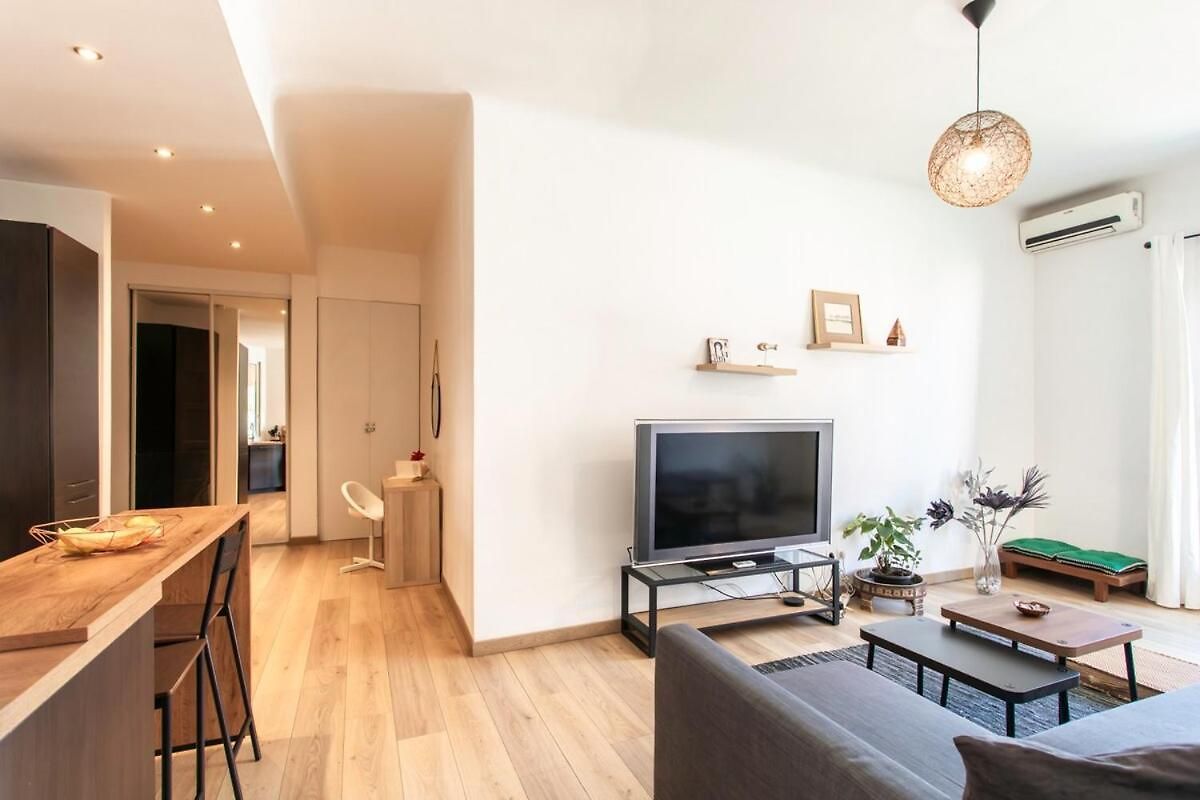 #37 Staywizus - 1bdr Bagatelle, Promenade, Sea Front - Balcony & Ac Appartement *