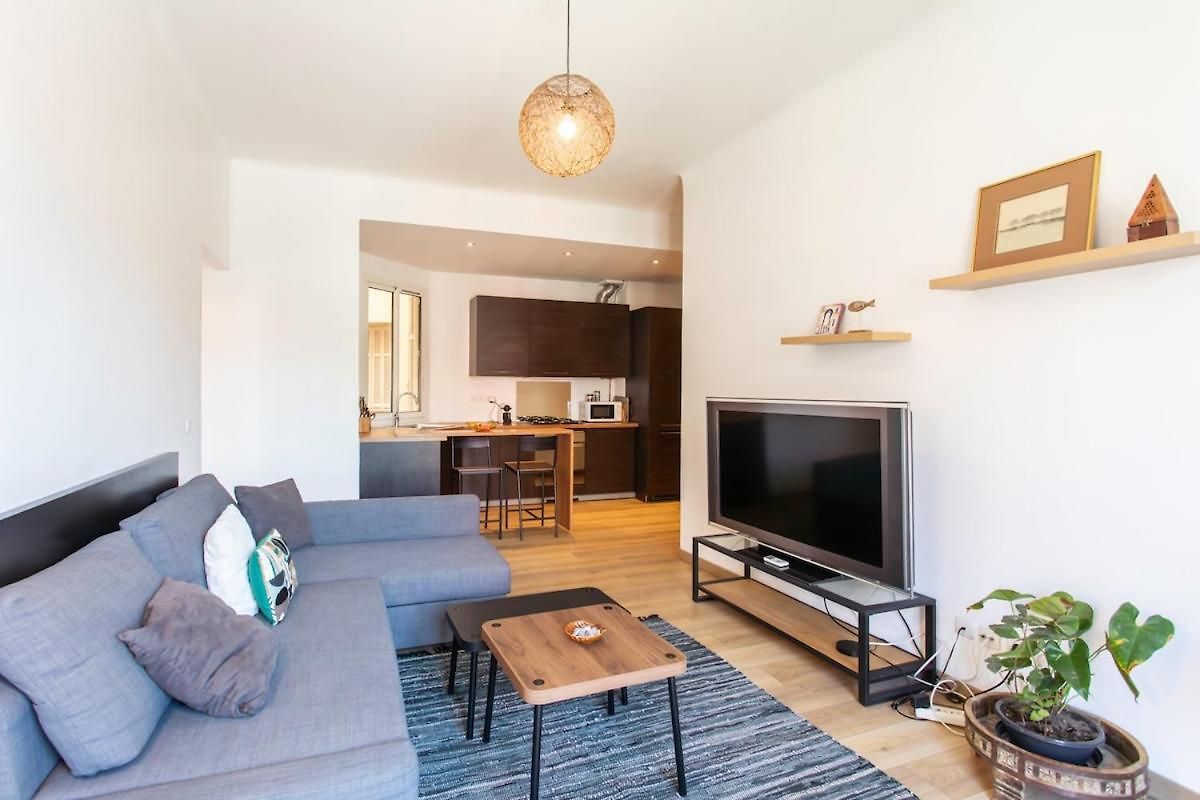 Appartement #37 Staywizus - 1bdr Bagatelle, Promenade, Sea Front - Balcony & Ac *