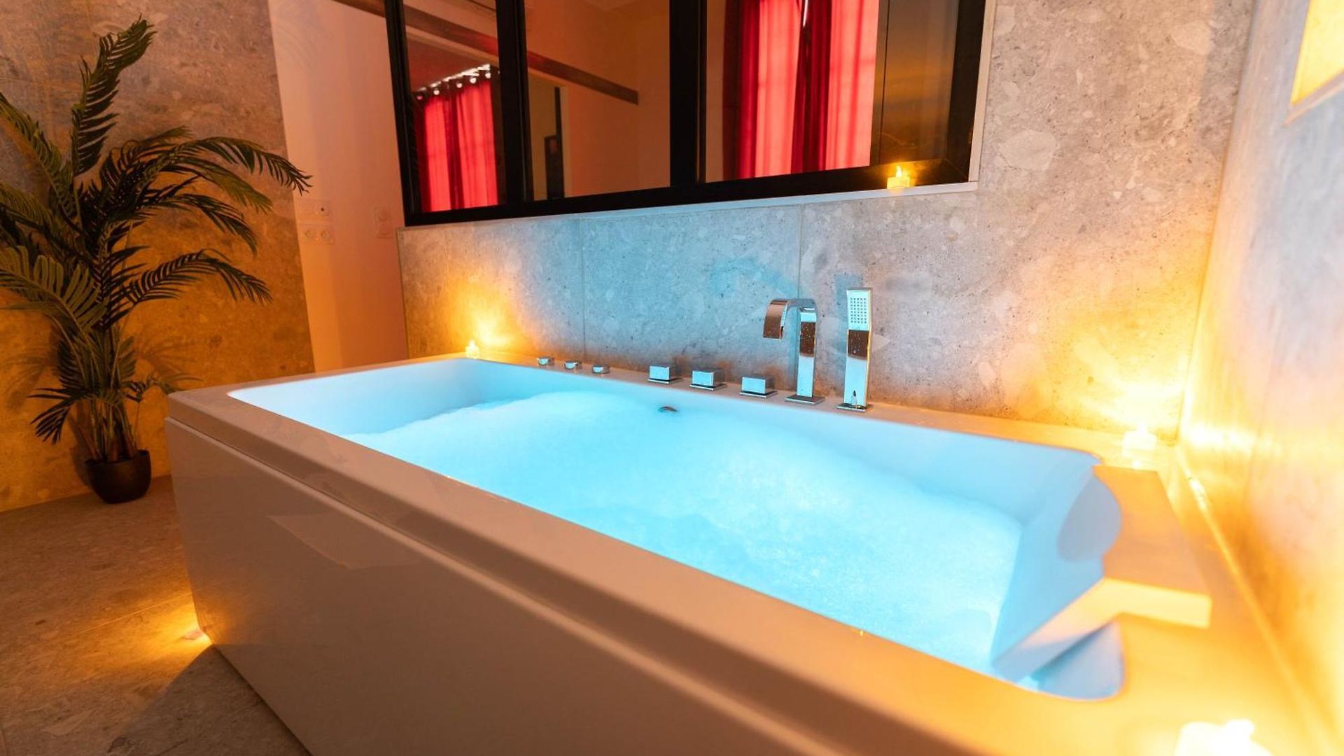 Appartement Centre - Loft - Balnéo 1