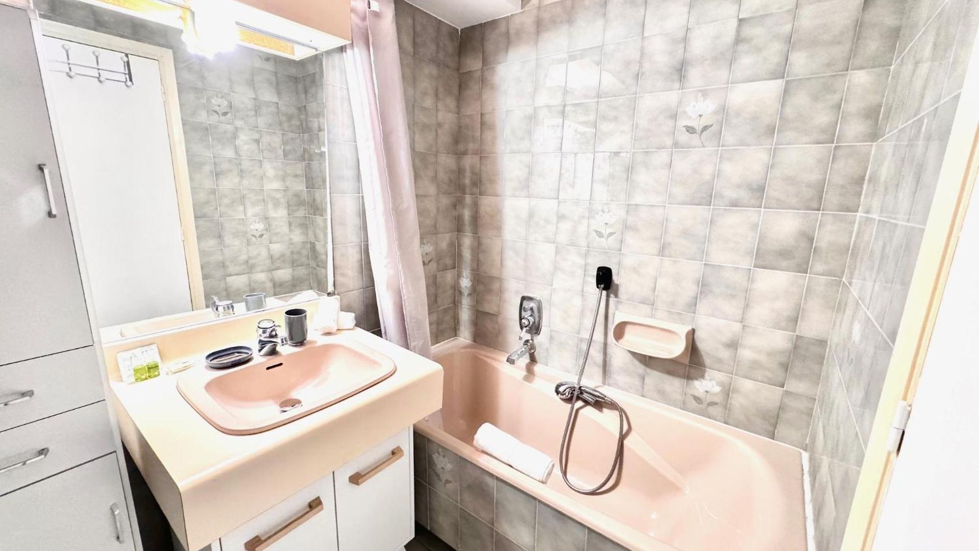 A G Cocon Massenet - Grimaldi - Promenade Des Angl Apartment *