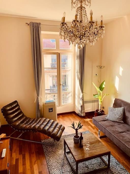 Eugenie Hyper Center 3 2 Bedrooms Appartement