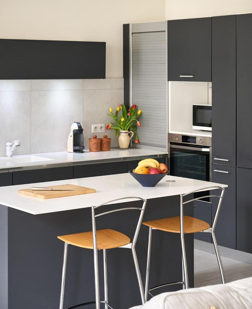 Apartment Sunlight - Gisele - Hyper Central, 1 Bedroom With Large Living