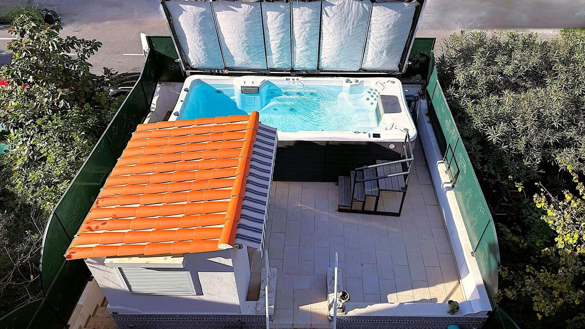 Piscine Jacuzzi Privée Chauffée, Terrasse Et Garage à Appartement Nice